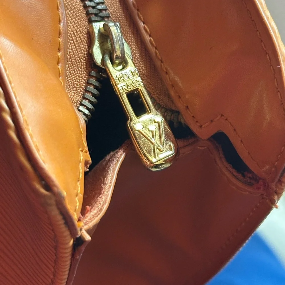 Amazon Tan Textured Tote Bag - Picture 10 of 16